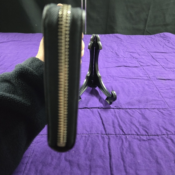 EUC LOUIS VUITTON DAMIER COBALT LV AMERICA'S CUP ZIPPY ORGANIZER SPECIAL EDITION - Picture 3 of 9